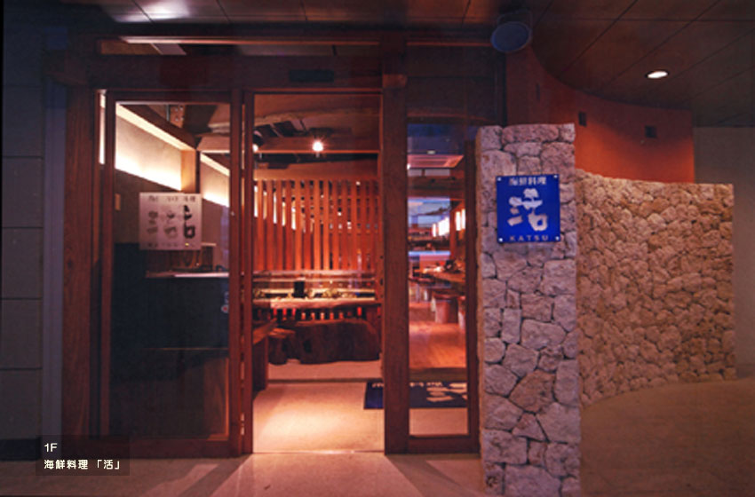 �����̏������摜���N���b�N�ōD���ȉ摜�ɐ؂�ւ��܂��B
��[SlideShow]�N���b�N�Ŏ����X���C�h�V���[�B
��NEXT���͎��փ{�^���B
����Back�͖߂�{�^���B