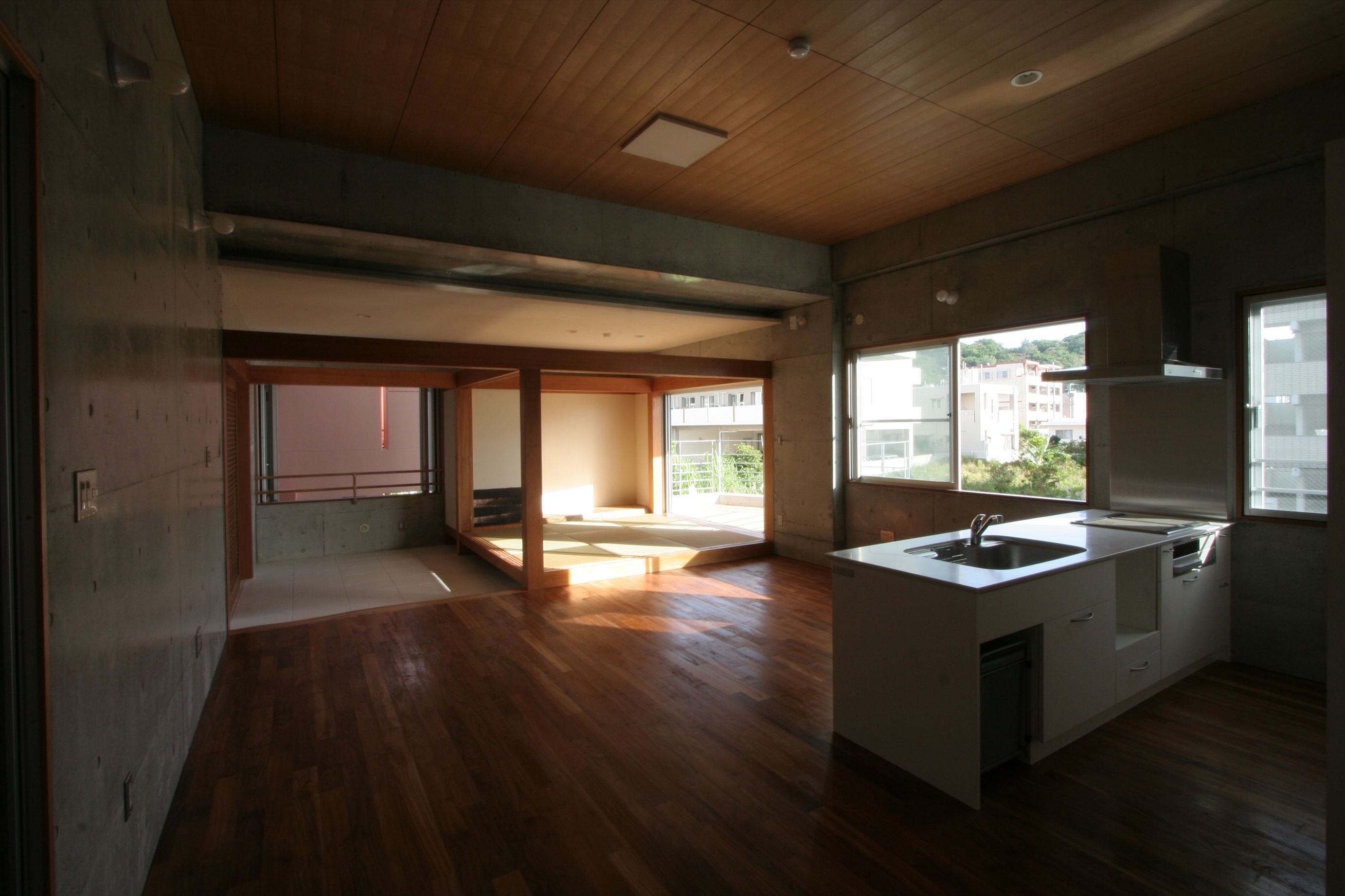 とみしろPJ 〜2住宅+3テナント+2AP〜