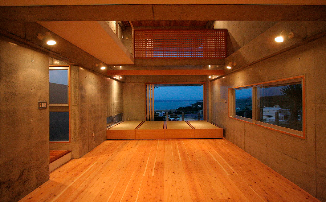 長浜の家 ~美術家と音楽家の家~